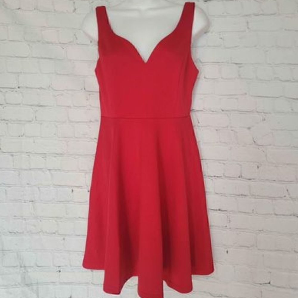 Women's Sleeveless V Neck Mini Dress Small